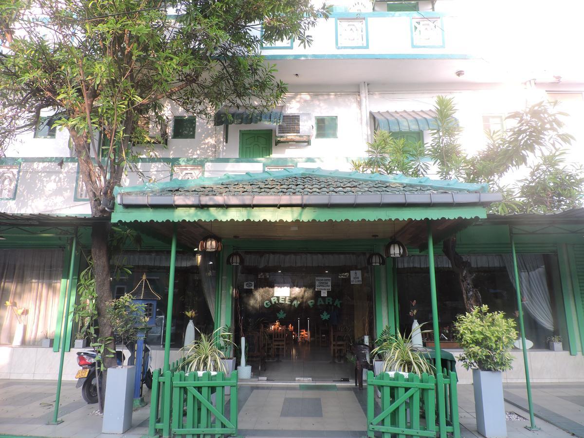 Green Park Beach Hotel Trincomalee Esterno foto