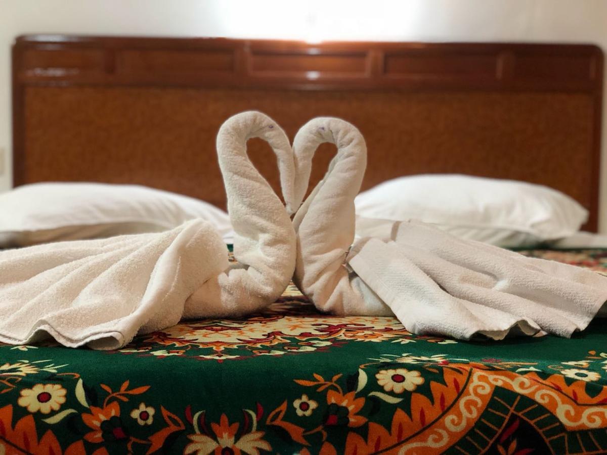 Green Park Beach Hotel Trincomalee Esterno foto